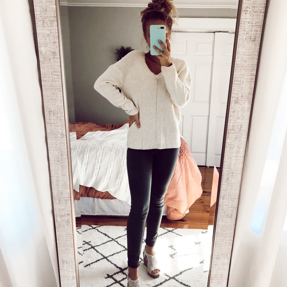 Cream sweater with open back✨